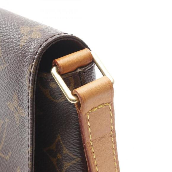 LOUIS VUITTON Brown Monogram Leather Shoulder Bag - Picture 8 of 9